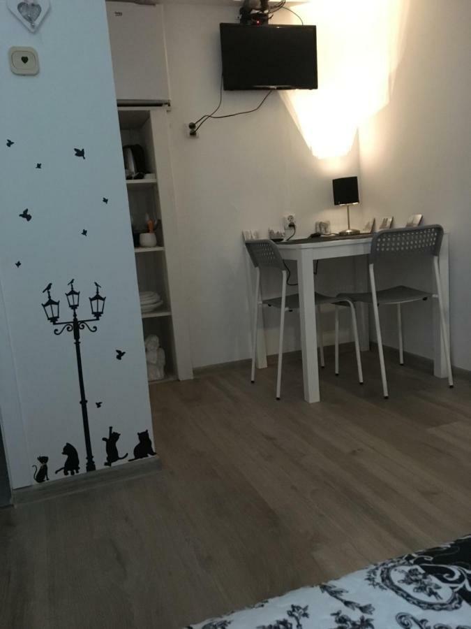 Old Cracow Apartments Krasków Εξωτερικό φωτογραφία